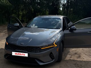 2020 Kia K5 III, серый, 1900000 рублей, вид 4