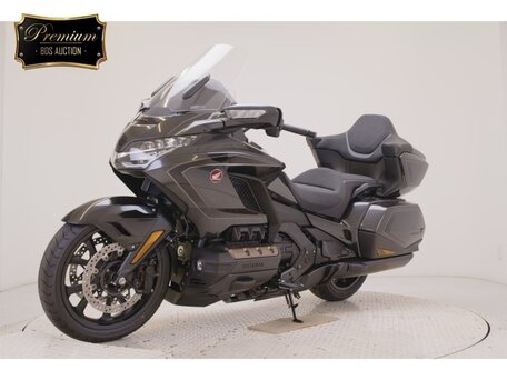 2026 Honda GL 1800 Gold Wing, коричневый, 3182000 рублей, вид 4