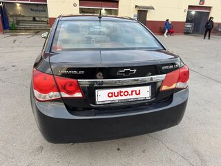 2010 Chevrolet Cruze I, чёрный, 590000 рублей, вид 3