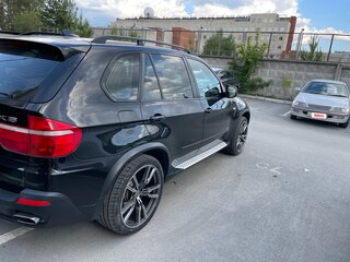 2008 BMW X5 48i II (E70), чёрный, 1000000 рублей, вид 4