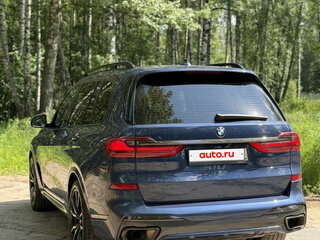 2020 BMW X7 40i I (G07), синий, 6790000 рублей, вид 4