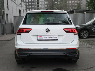 2021 Volkswagen Tiguan II Рестайлинг, белый, 2300000 рублей, вид 5