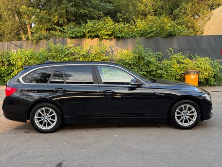 2017 BMW 3 серии 318i VI (F3x) Рестайлинг, чёрный, 1590000 рублей, вид 4