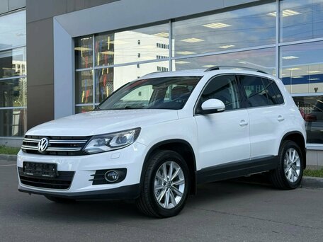 2011 Volkswagen Tiguan I Рестайлинг, белый, 1220000 рублей, вид 3