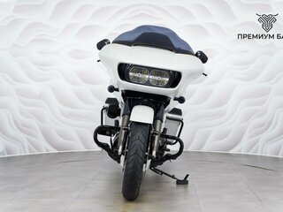 2020 Harley-Davidson CVO Road Glide, серый, 2747000 рублей, вид 4