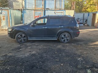 2010 Mitsubishi Outlander II Рестайлинг, чёрный, 950000 рублей, вид 5