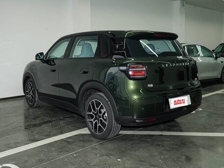 2026 Leapmotor A10 53 kWh, зелёный, 2090000 рублей, вид 5