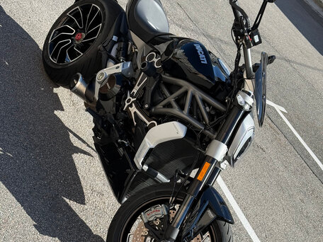 2022 Ducati XDiavel, чёрный, 2500000 рублей, вид 2