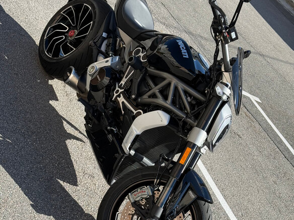 2022 Ducati XDiavel, чёрный, 2500000 рублей - вид 1