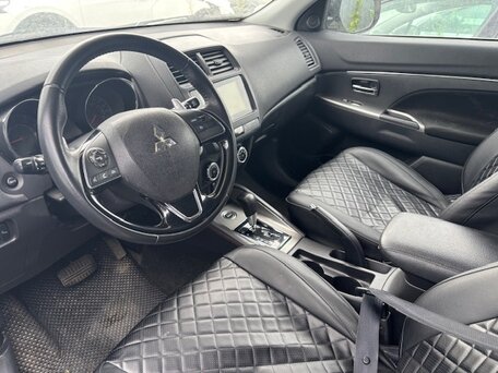 2019 Mitsubishi RVR III Рестайлинг 3, белый, 1320000 рублей, вид 2