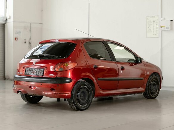 2008 Peugeot 206, красный, 250000 рублей - вид 5