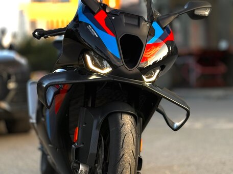 2025 BMW M 1000 RR, чёрный, 4100000 рублей, вид 4