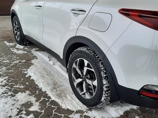 2021 Kia Sportage IV Рестайлинг, белый, 2650000 рублей, вид 5