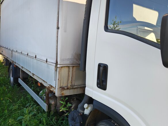 2014 Isuzu Elf (N-series), белый, 3100000 рублей - вид 5