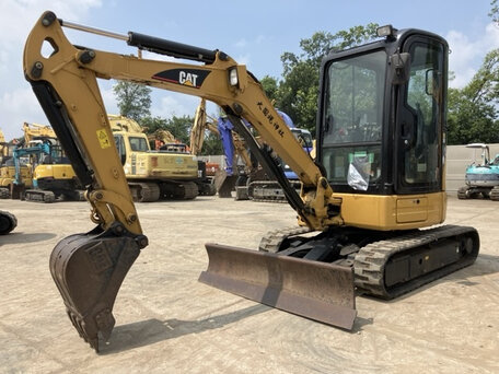 2006 Caterpillar 303, 1999123 рублей, вид 1