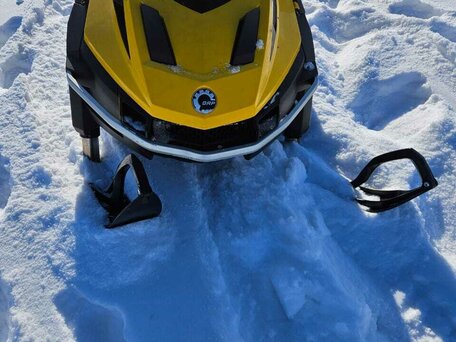 2011 BRP Ski-Doo Tundra 600, жёлтый, 1333333 рублей, вид 3