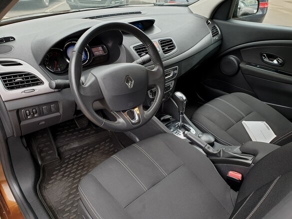 2014 Renault Fluence I Рестайлинг, коричневый - вид 12