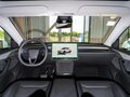 2025 Tesla Model Y Long Range I Рестайлинг, серебристый, 7639800 рублей - вид 8