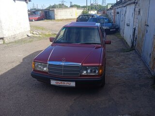 1990 Mercedes-Benz 190 (W201), красный, 1000000 рублей, вид 1