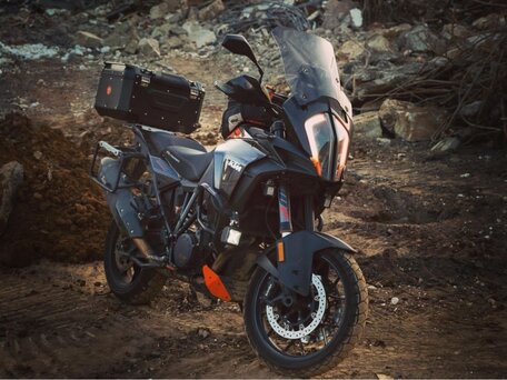 2018 KTM 1290 Super Adventure S, чёрный, 1650000 рублей, вид 2