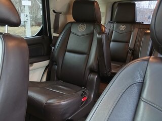 2011 Cadillac Escalade III, белый, 2980000 рублей, вид 5