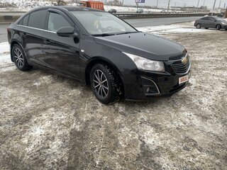 2013 Chevrolet Cruze I Рестайлинг, чёрный, 950000 рублей, вид 2