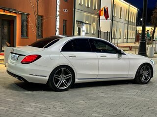2015 Mercedes-Benz C-Класс 250 IV (W205), белый, 1900000 рублей, вид 2