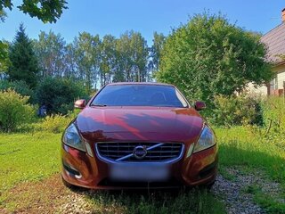 2013 Volvo S60 II, красный, 950000 рублей, вид 3