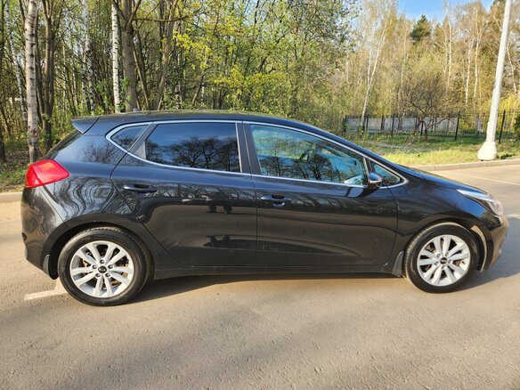 2014 Kia Ceed II, чёрный, 1100000 рублей - вид 1