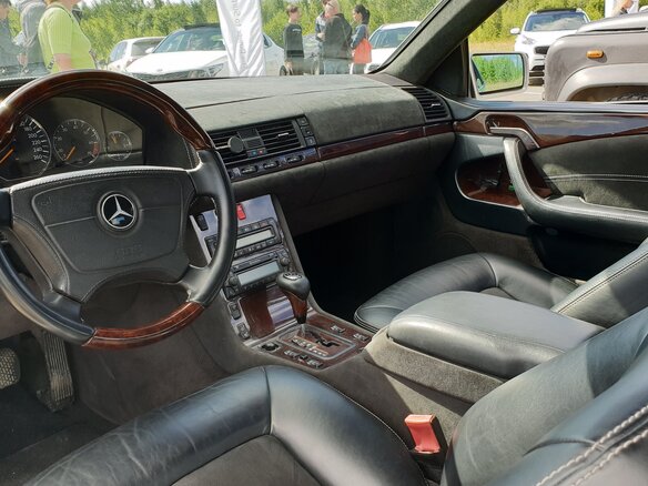 1998 Mercedes-Benz CL-Класс 600 I (C140), серебристый, 6000000 рублей - вид 4