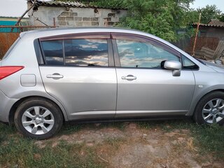 2005 Nissan Tiida I, серебристый, 450000 рублей, вид 2