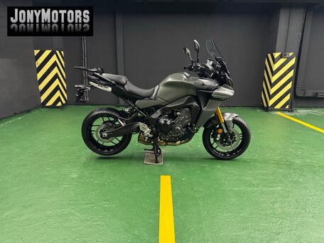 2022 Yamaha MT-09 Tracer (FJ-09), серый, 1325000 рублей, вид 1