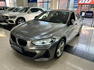 2020 BMW 1 серии 120i III (F52) Рестайлинг, серый, 1700000 рублей, вид 3