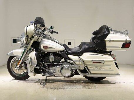 2008 Harley-Davidson Electra Glide, чёрный, 540000 рублей, вид 2