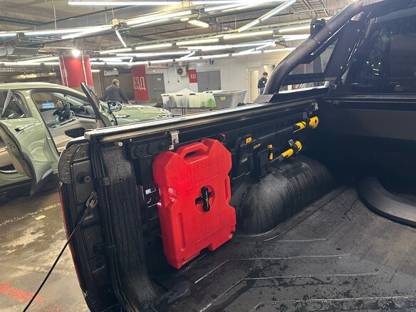 2022 Ram 1500 Crew Cab TRX V, серый, 13900000 рублей - вид 26