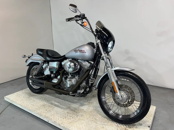 2002 Harley-Davidson Dyna Super Glide, серебристый, 650000 рублей - вид 4