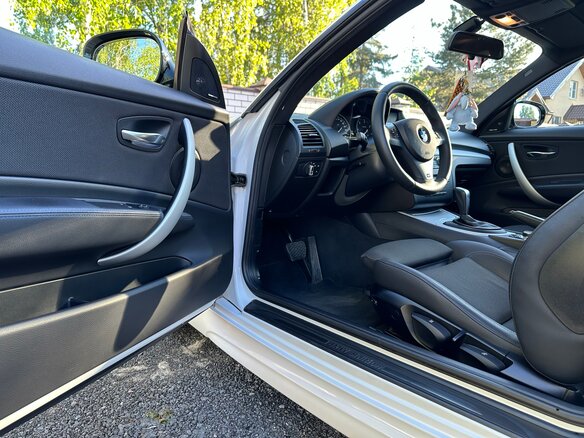2012 BMW 1 серии 120d I (E82/E88) Рестайлинг 2, белый, 2499999 рублей - вид 21