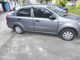 2008 Chevrolet Aveo I Рестайлинг, серый, 300000 рублей, вид 2