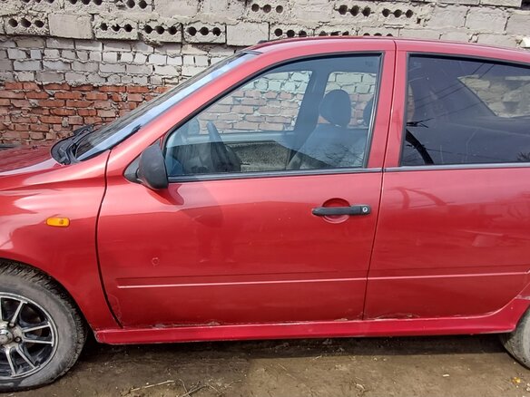 2005 Lada (ВАЗ) Kalina I, серебристый, 150000 рублей - вид 4