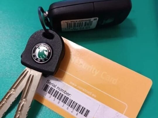 2013 Skoda Fabia II Рестайлинг, белый, 700000 рублей - вид 33