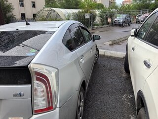 2012 Toyota Prius III Рестайлинг (XW30), серебристый, 1059000 рублей, вид 5