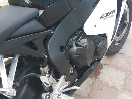 2009 Honda CBR 1000 RR/RA Fireblade, чёрный, 640000 рублей, вид 4