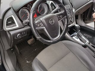 2013 Opel Astra J Рестайлинг, чёрный, 700000 рублей, вид 5