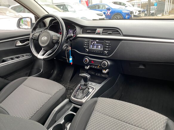 2018 Kia Rio X-Line IV, белый - вид 13