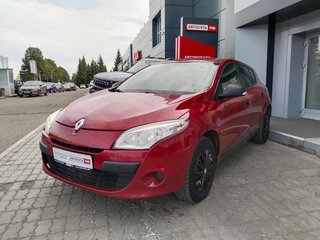2011 Renault Megane III, красный, 397000 рублей, вид 3