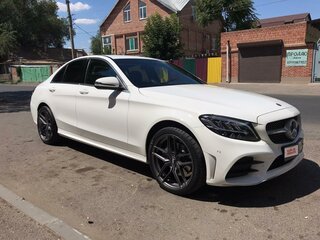 2018 Mercedes-Benz C-Класс 200 IV (W205) Рестайлинг, белый, 3500000 рублей, вид 3