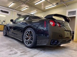 2011 Nissan GT-R I Рестайлинг 1, чёрный, 12000000 рублей, вид 2