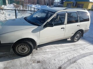 1990 Nissan AD I Рестайлинг, белый, 270000 рублей, вид 3