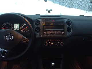 2011 Volkswagen Tiguan I Рестайлинг, чёрный, 1500000 рублей, вид 5