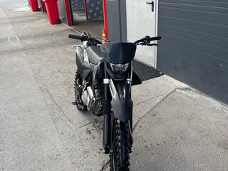 2024 BSE Z3, чёрный, 130000 рублей, вид 2
